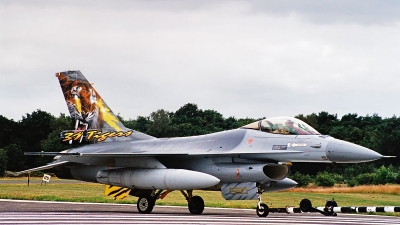 Photo ID 186207 by Jan Eenling. Belgium Air Force General Dynamics F 16AM Fighting Falcon, FA 122