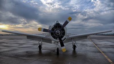 Photo ID 186563 by W.A.Kazior. Private Private North American T 28B Trojan, N787AS