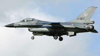 Photo ID 187048 by Arie van Groen. Netherlands Air Force General Dynamics F 16AM Fighting Falcon, J 367