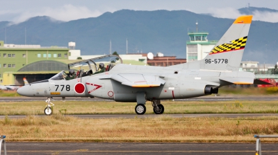 Photo ID 187240 by Andreas Zeitler - Flying-Wings. Japan Air Force Kawasaki T 4, 96 5778