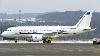 Photo ID 187781 by Joop de Groot. Italy Air Force Airbus A319 115 CJ, MM62243