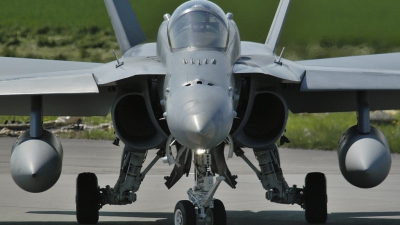 Photo ID 188240 by Sven Zimmermann. Switzerland Air Force McDonnell Douglas F A 18C Hornet, J 5020