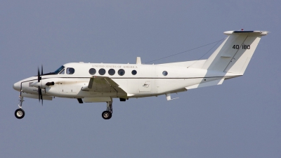 Photo ID 22508 by Roberto Bianchi. USA Army Beech C 12F Huron Super King Air B200C, 84 0180