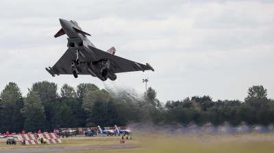 Photo ID 188638 by Roger Harrison. UK Air Force Eurofighter Typhoon FGR4, ZK353