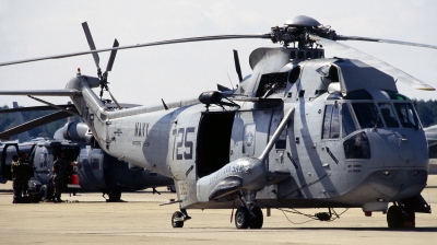 Photo ID 188837 by Chris Hauser. USA Navy Sikorsky UH 3H Sea King, 149725