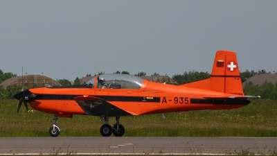 Photo ID 189474 by Jan Eenling. Switzerland Air Force Pilatus PC 7 Turbo Trainer, A 935