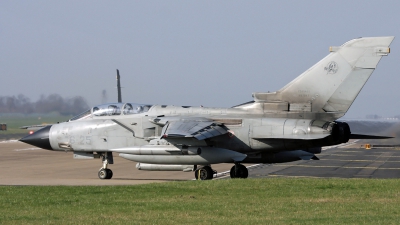 Photo ID 189967 by Richard de Groot. Italy Air Force Panavia Tornado IDS, MM7043