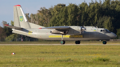 Photo ID 191317 by Thomas Rosskopf. Ukraine Air Force Antonov An 24B, 01