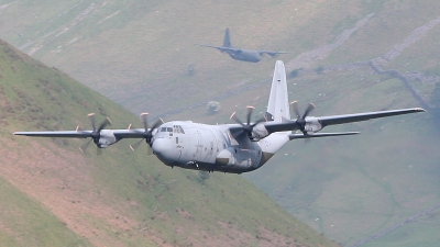 Photo ID 22843 by craig davies. UK Air Force Lockheed Martin Hercules C5 C 130J L 382, ZH888