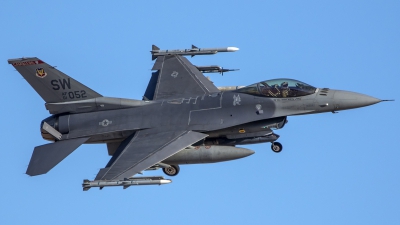 Photo ID 191688 by Thomas Ziegler - Aviation-Media. USA Air Force General Dynamics F 16C Fighting Falcon, 01 7052