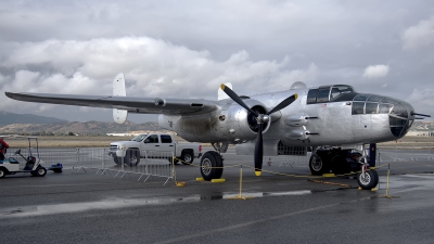 Photo ID 193539 by W.A.Kazior. Private Planes of Fame Air Museum North American B 25J Mitchell, N3675G