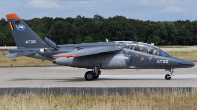 Photo ID 195411 by Hans-Werner Klein. Belgium Air Force Dassault Dornier Alpha Jet 1B, AT30