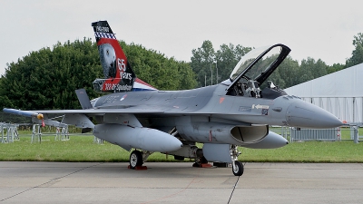 Photo ID 23461 by Mark Broekhans. Netherlands Air Force General Dynamics F 16AM Fighting Falcon, J 876