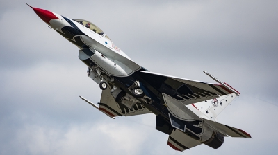 Photo ID 197979 by James Walters. USA Air Force General Dynamics F 16C Fighting Falcon, 92 3881