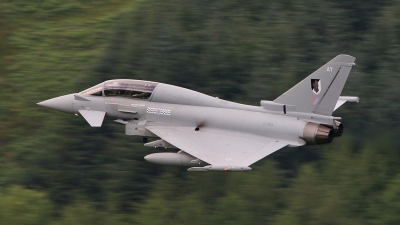Photo ID 23555 by Paul Cameron. UK Air Force Eurofighter Typhoon T3, ZJ815