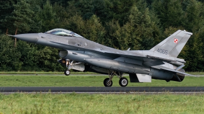 Photo ID 198924 by Rainer Mueller. Poland Air Force General Dynamics F 16C Fighting Falcon, 4065