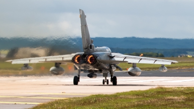 Photo ID 199910 by Mike Macdonald. UK Air Force Panavia Tornado GR4, ZA447