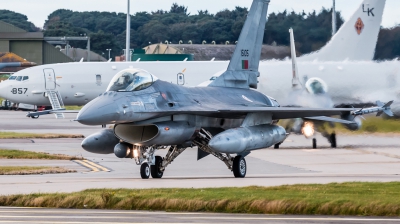 Photo ID 200827 by Mike Macdonald. Portugal Air Force General Dynamics F 16AM Fighting Falcon, 15105