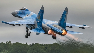 Photo ID 200275 by Martin Thoeni - Powerplanes. Ukraine Air Force Sukhoi Su 27P1M,  