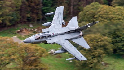 Photo ID 201019 by Paul Massey. UK Air Force Panavia Tornado GR4, ZA459