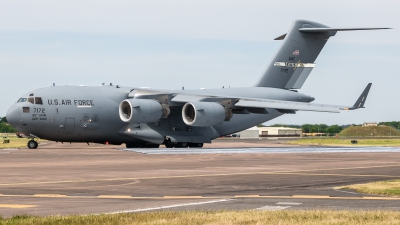 Photo ID 201477 by Santos. USA Air Force Boeing C 17A Globemaster III, 07 7172