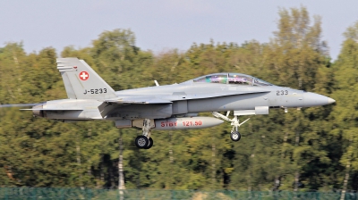 Photo ID 203250 by Milos Ruza. Switzerland Air Force McDonnell Douglas F A 18D Hornet, J 5233