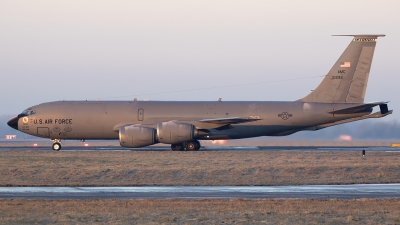 Photo ID 203439 by Chris Lofting. USA Air Force Boeing KC 135R Stratotanker 717 148, 61 0293