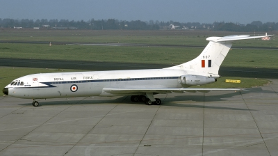 Photo ID 204682 by Hans-Werner Klein. UK Air Force Vickers 1106 VC 10 C1, XR807