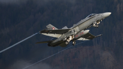 Photo ID 205669 by Luca Fahrni. Switzerland Air Force McDonnell Douglas F A 18C Hornet, J 5019