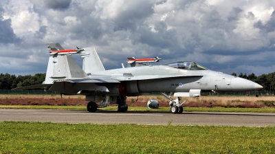 Photo ID 205932 by Alex Staruszkiewicz. Finland Air Force McDonnell Douglas F A 18C Hornet, HN 416