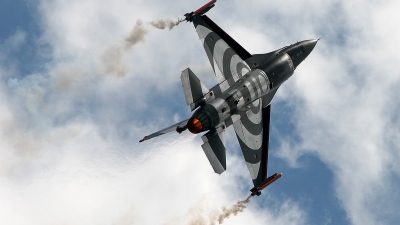 Photo ID 24441 by Tim Van den Boer. Netherlands Air Force General Dynamics F 16AM Fighting Falcon, J 055
