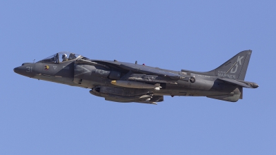 Photo ID 208077 by Tom Gibbons. USA Marines McDonnell Douglas AV 8B Harrier II, 164141