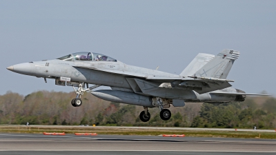 Photo ID 208914 by David F. Brown. USA Navy Boeing F A 18F Super Hornet, 166678