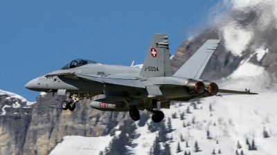 Photo ID 209549 by Martin Thoeni - Powerplanes. Switzerland Air Force McDonnell Douglas F A 18C Hornet, J 5004