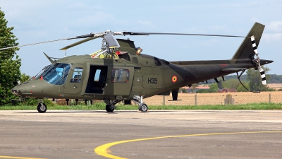 Photo ID 209510 by Carl Brent. Belgium Air Force Agusta A 109HA A 109BA, H35