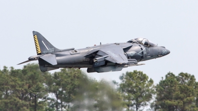 Photo ID 210171 by George Oakey, Jr.. USA Marines McDonnell Douglas AV 8B Harrier II, 164140