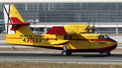 Photo ID 213775 by Jose Antonio Ruiz. Spain Air Force Canadair CL 415, UD 14 03