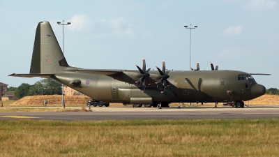 Photo ID 213822 by Carl Brent. UK Air Force Lockheed Martin Hercules C4 C 130J 30 L 382, ZH865