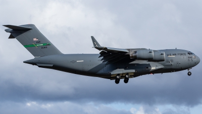 Photo ID 214002 by Paul Varner. USA Air Force Boeing C 17A Globemaster III, 00 0183