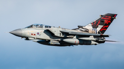 Photo ID 214307 by Mike Macdonald. UK Air Force Panavia Tornado GR4, ZA492