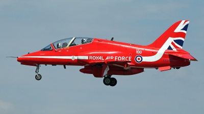 Photo ID 214378 by Carl Brent. UK Air Force British Aerospace Hawk T 1, XX242