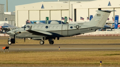 Photo ID 215039 by Brandon Thetford. USA Air Force Beech MC 12W Liberty Super King Air 350ER, 09 0654