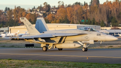 Photo ID 215150 by Paul Varner. USA Navy Boeing F A 18E Super Hornet, 166443