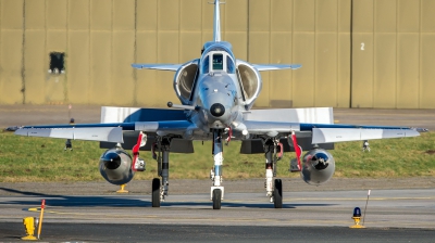 Photo ID 215184 by Sascha Gaida. Company Owned Discovery Air Defence Services Douglas A 4N Skyhawk, C FGZE