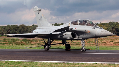 Photo ID 215442 by Carl Brent. France Air Force Dassault Rafale B, 305