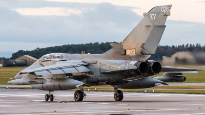 Photo ID 215517 by Mike Macdonald. UK Air Force Panavia Tornado GR4, ZA461