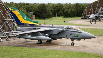Photo ID 2788 by Robin Powney. UK Air Force Panavia Tornado GR4A, ZA401