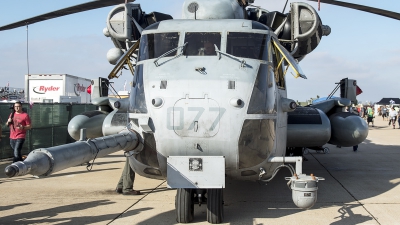 Photo ID 216971 by W.A.Kazior. USA Navy Sikorsky CH 53E Super Stallion S 65E, 163077