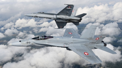 Photo ID 217723 by Lieuwe Hofstra. Switzerland Air Force McDonnell Douglas F A 18C Hornet, J 5013