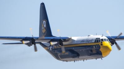 Photo ID 217962 by W.A.Kazior. USA Marines Lockheed C 130T Hercules L 382, 164763